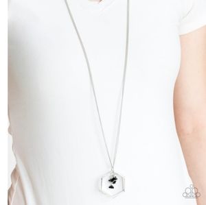 Chicly Geocentric Necklace